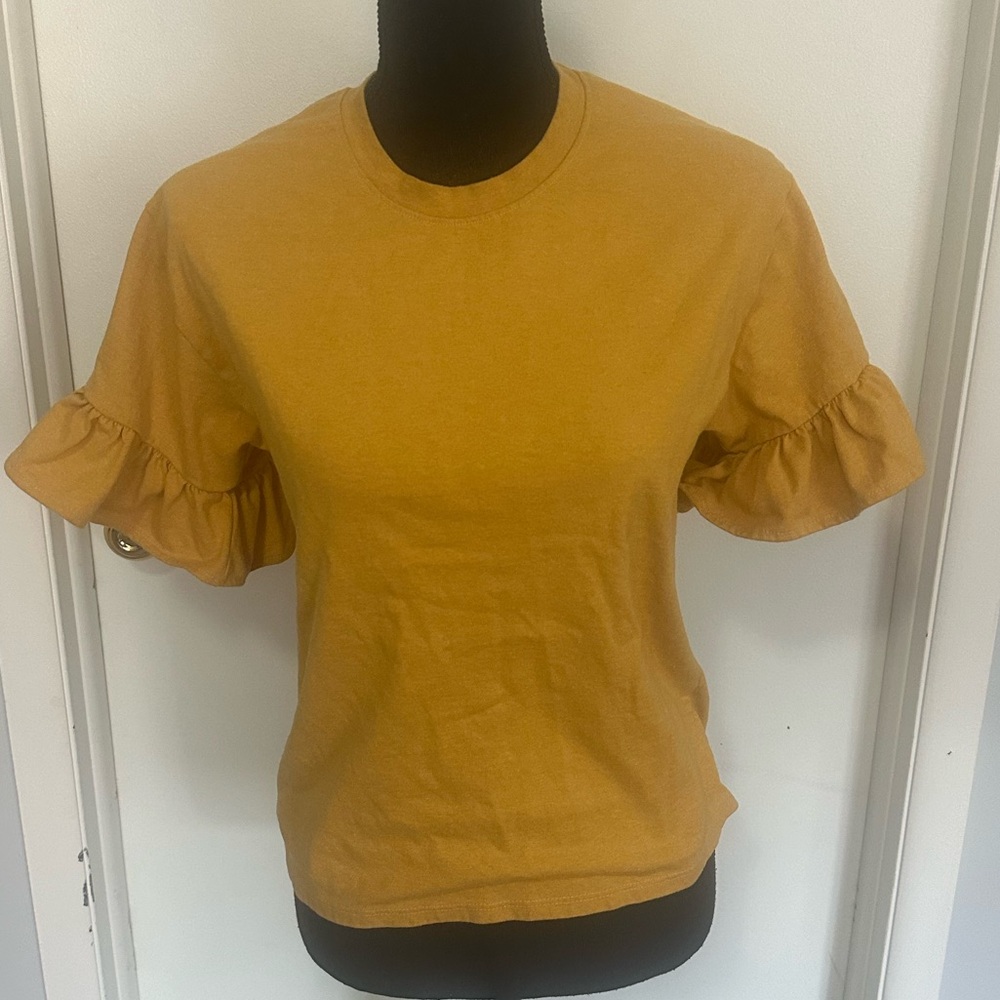 Social Culture Ruffle Sleeve Top